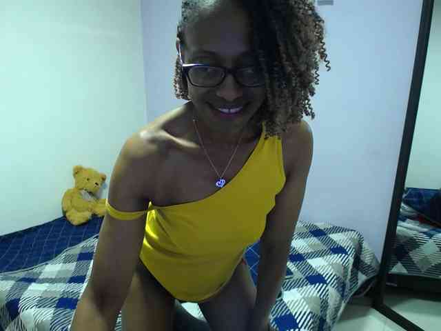 SujeySexy webcam