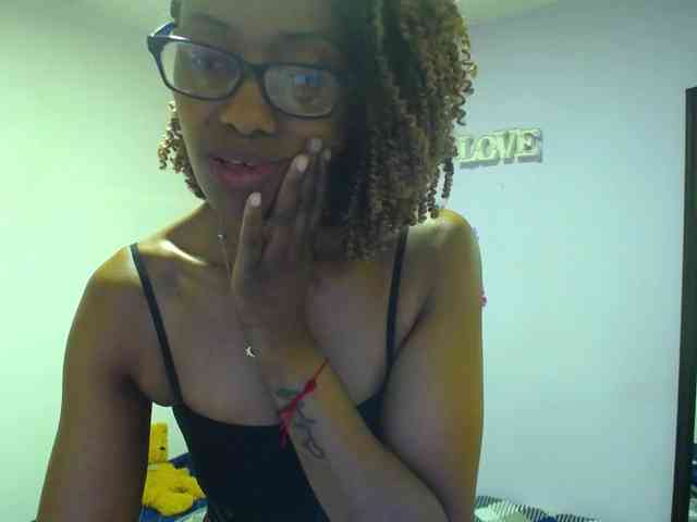 SujeySexy webcam