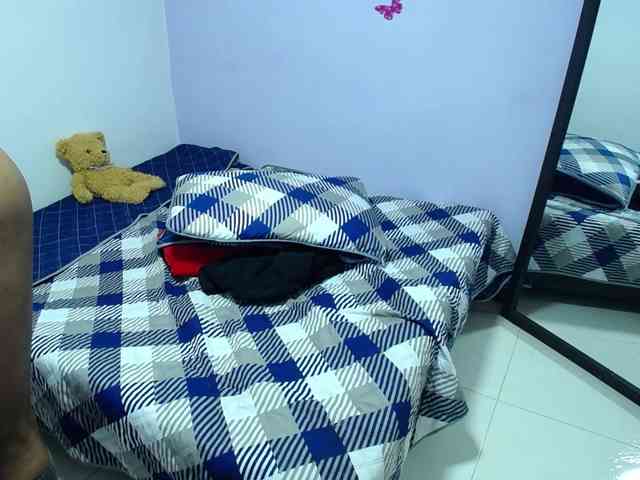 SujeySexy webcam