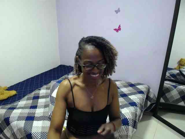 SujeySexy webcam
