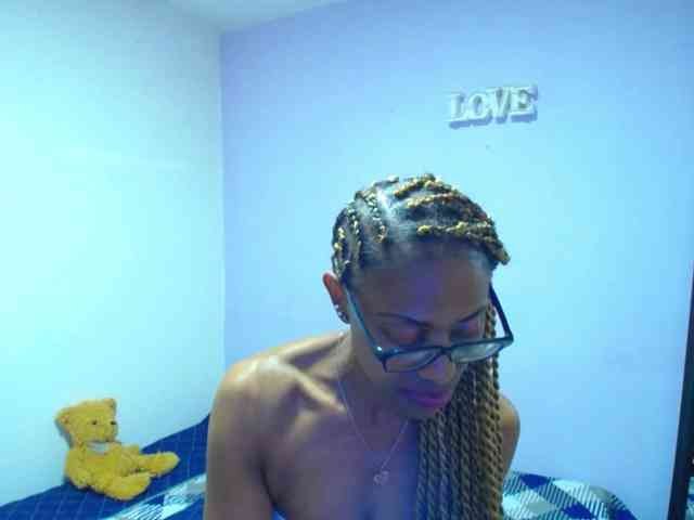 SujeySexy webcam