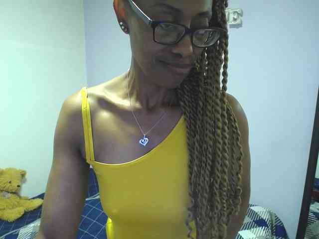 SujeySexy webcam