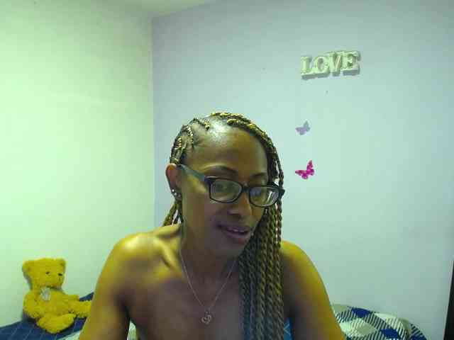 SujeySexy webcam