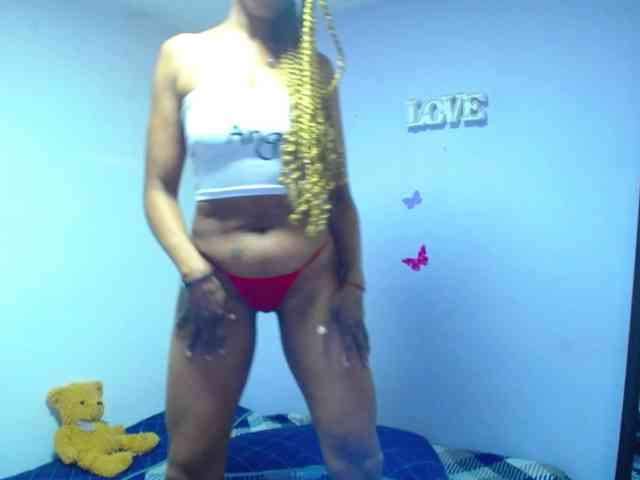 SujeySexy webcam