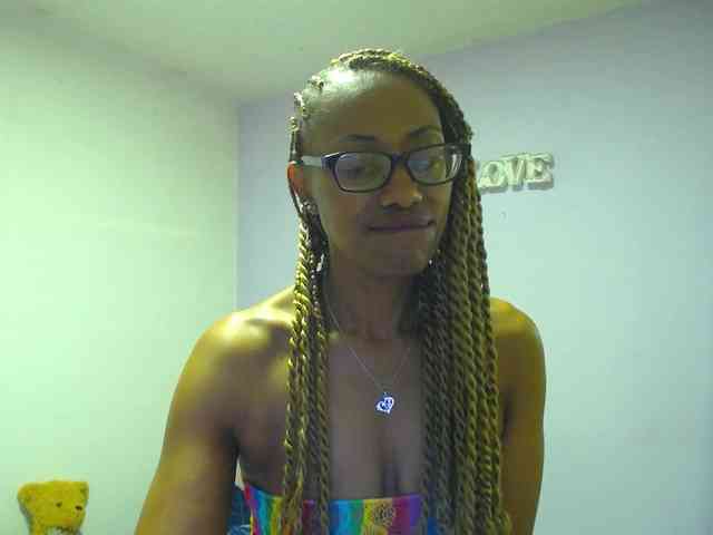 SujeySexy webcam