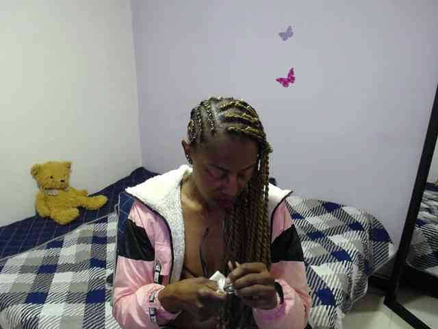 SujeySexy webcam