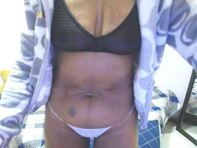 SujeySexy webcam