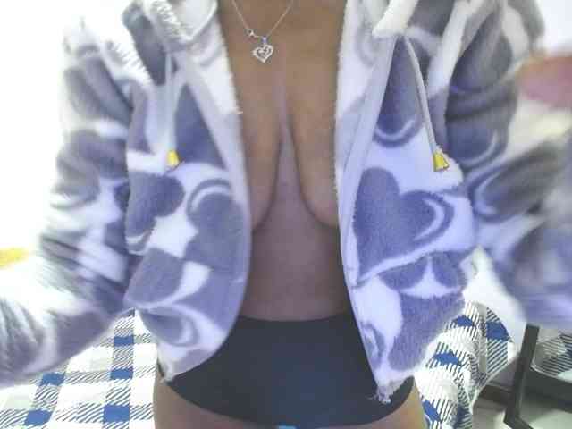 SujeySexy webcam