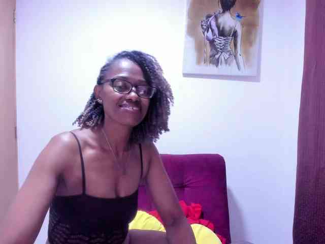 SujeySexy webcam