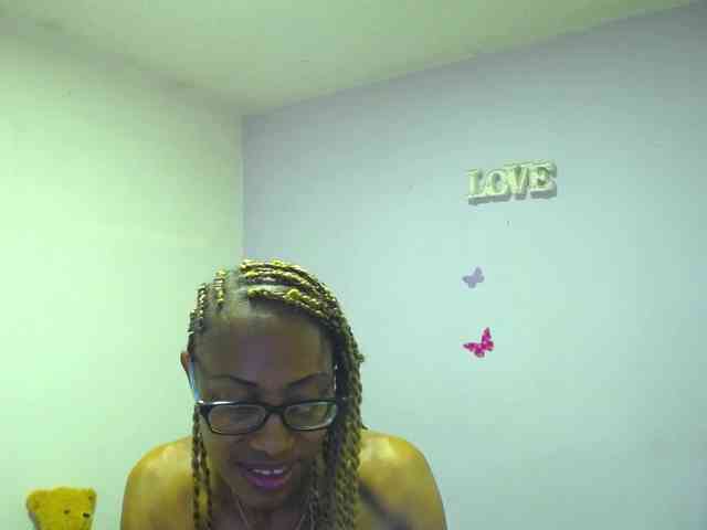 SujeySexy webcam