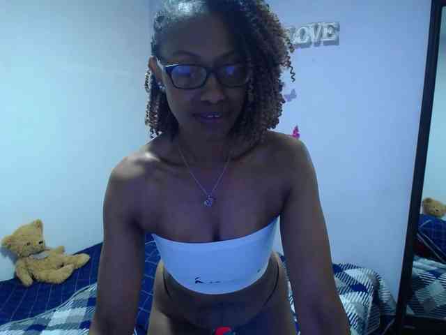 SujeySexy webcam