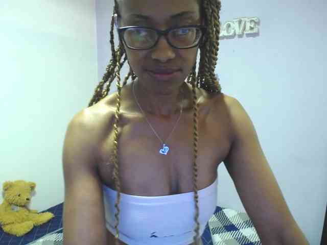 SujeySexy webcam