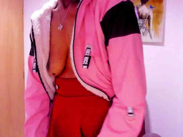 SujeySexy webcam