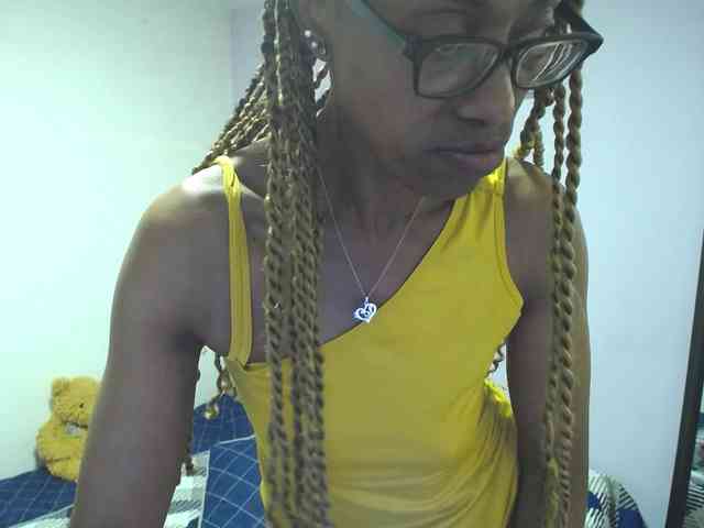 SujeySexy webcam