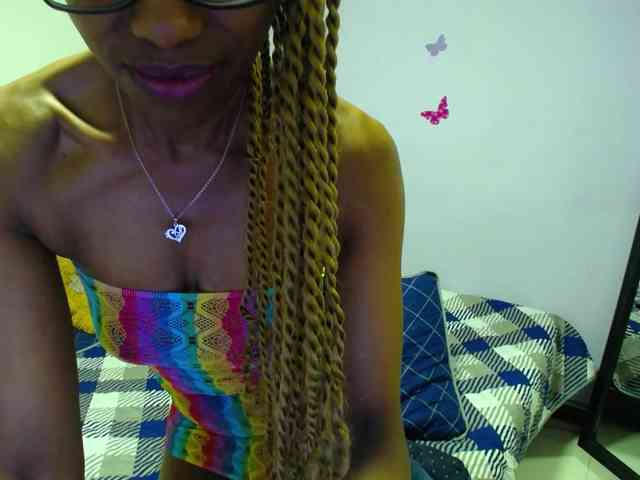 SujeySexy webcam