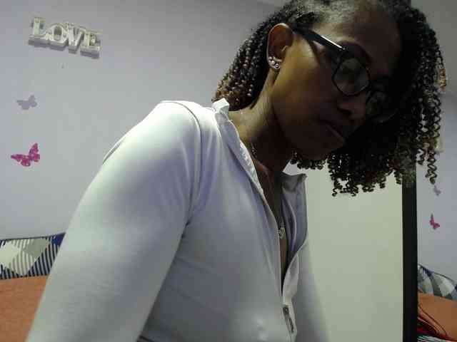 SujeySexy webcam