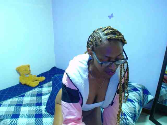 SujeySexy webcam