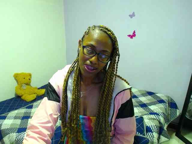SujeySexy webcam