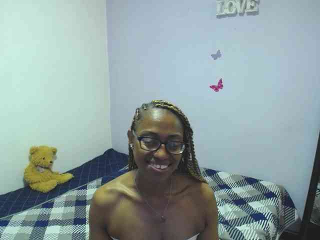 SujeySexy webcam
