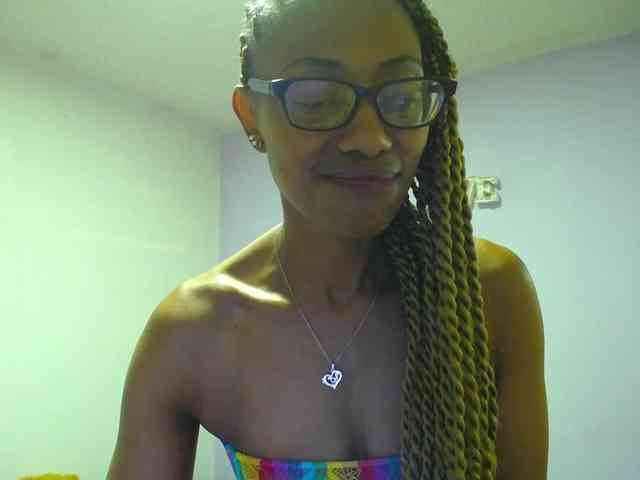 SujeySexy webcam