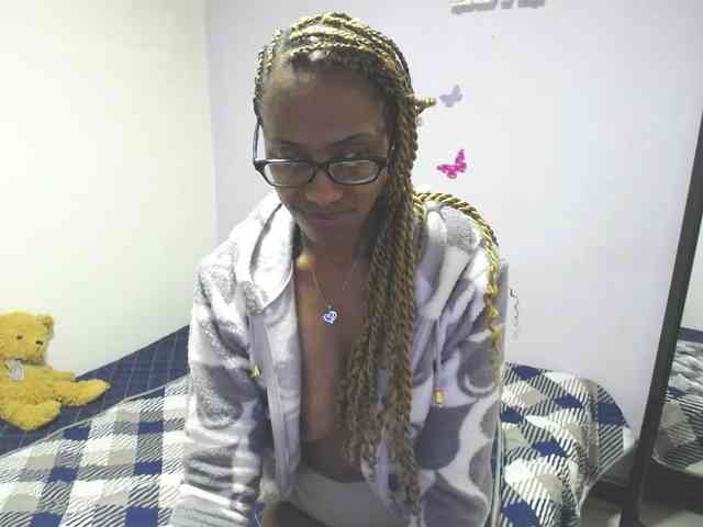 SujeySexy webcam