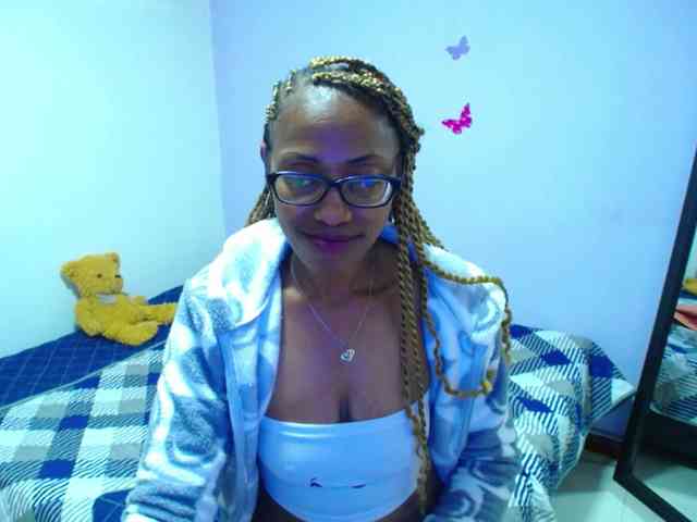 SujeySexy webcam