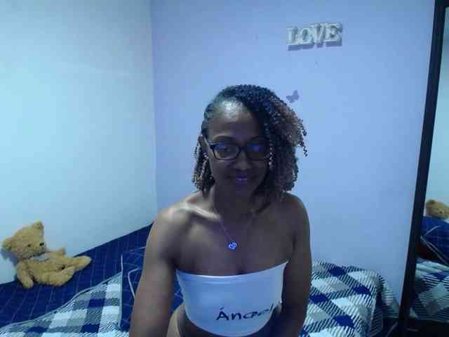 SujeySexy webcam