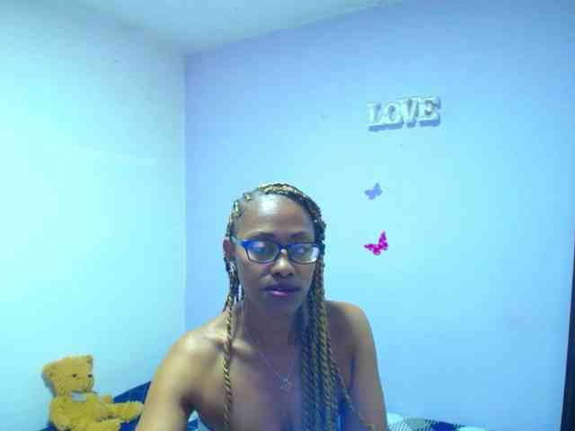 SujeySexy webcam