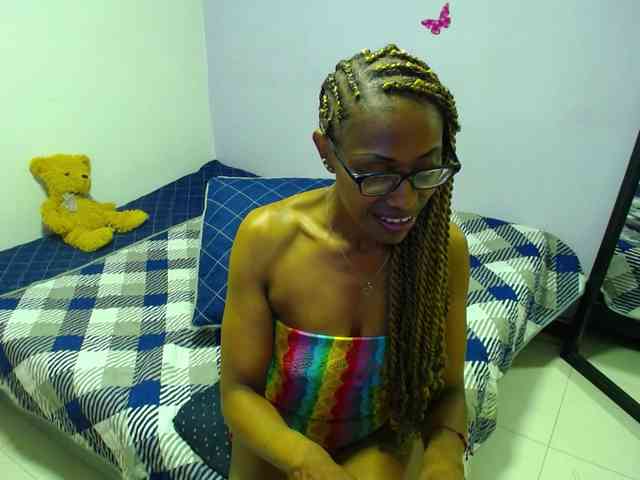 SujeySexy webcam