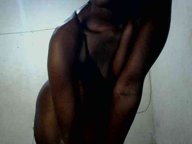 Blackqueenofficial webcam