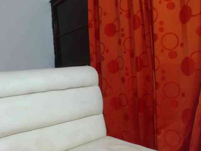 Pamela28 webcam