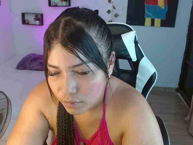 Pamela28 webcam