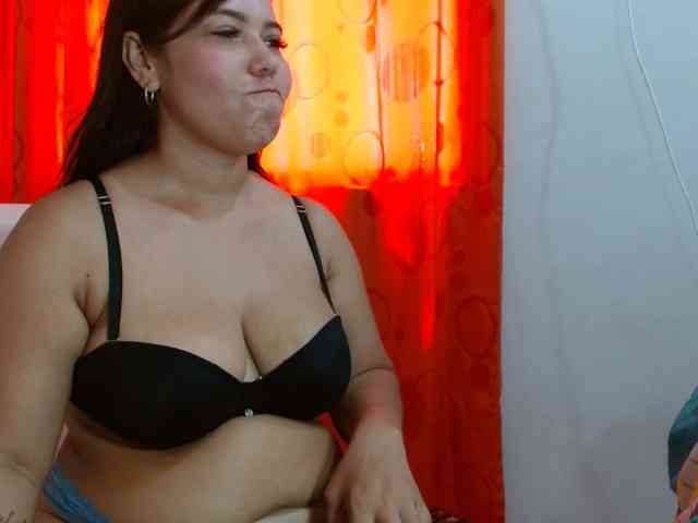 Pamela28 webcam