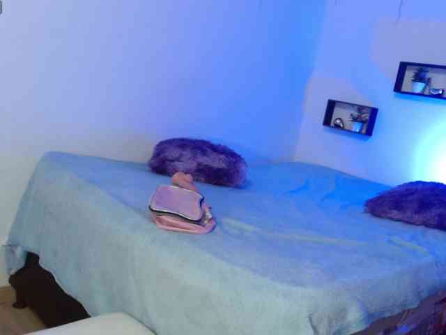 Pamela28 webcam