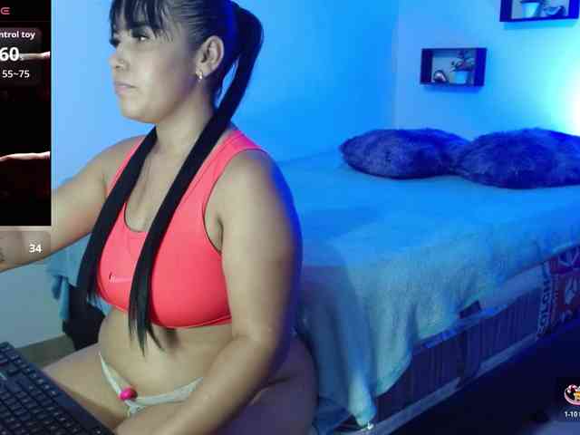Pamela28 webcam