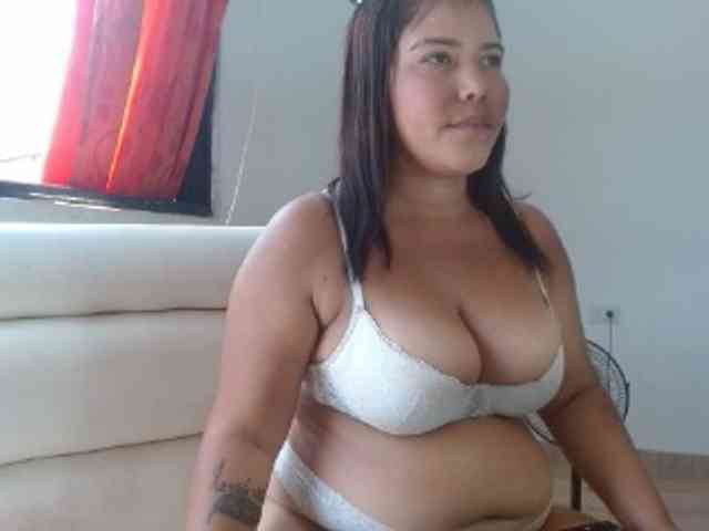 Pamela28 webcam