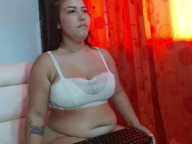 Pamela28 webcam
