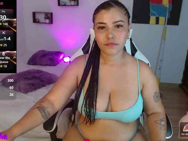 Pamela28 Live Webcam on BongaCams