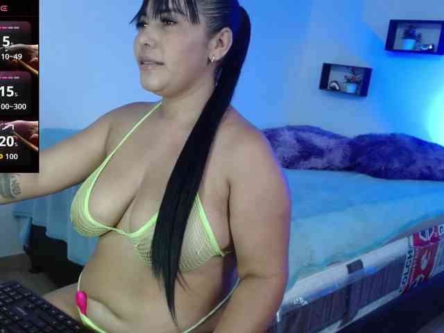 Pamela28 webcam