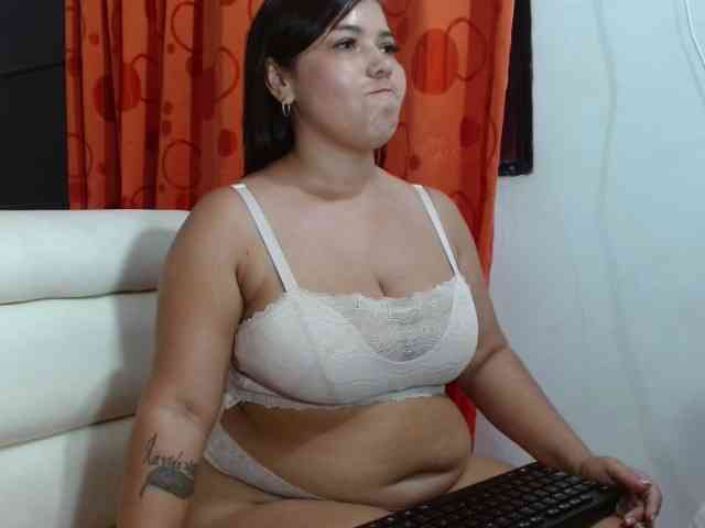 Pamela28 webcam