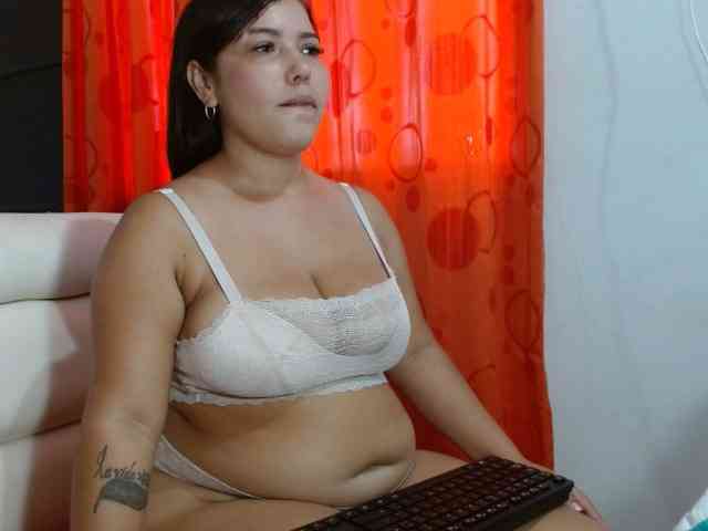 Pamela28 webcam