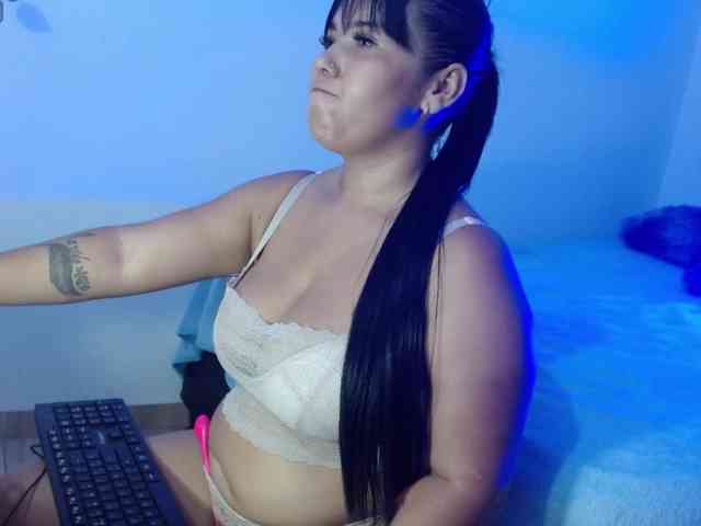 Pamela28 webcam