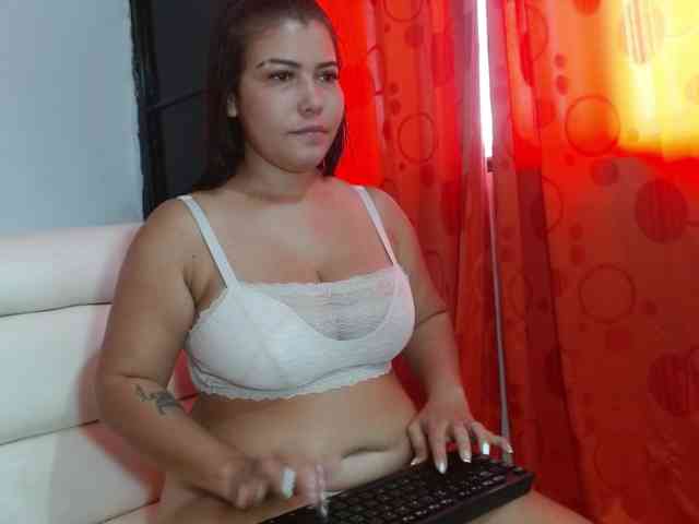 Pamela28 webcam