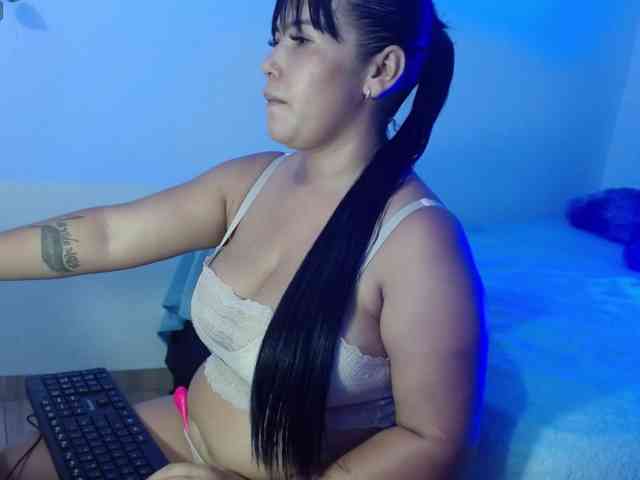 Pamela28 webcam