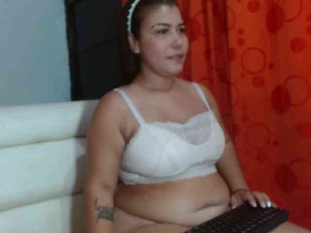 Pamela28 webcam
