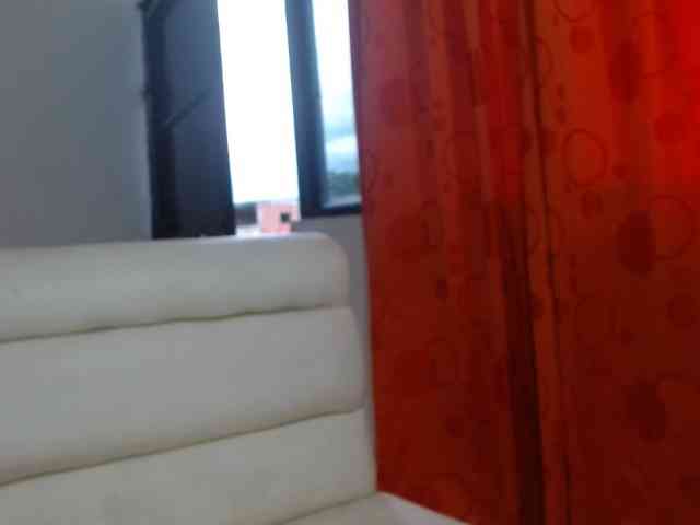 Pamela28 webcam
