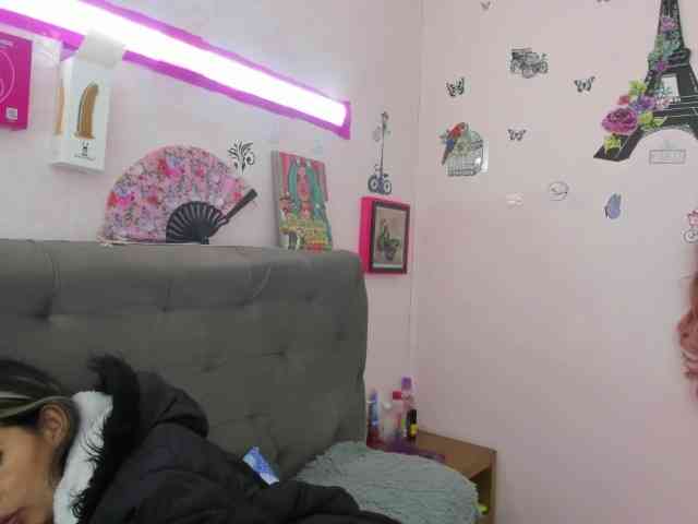 queenabril webcam