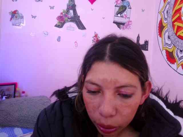queenabril webcam