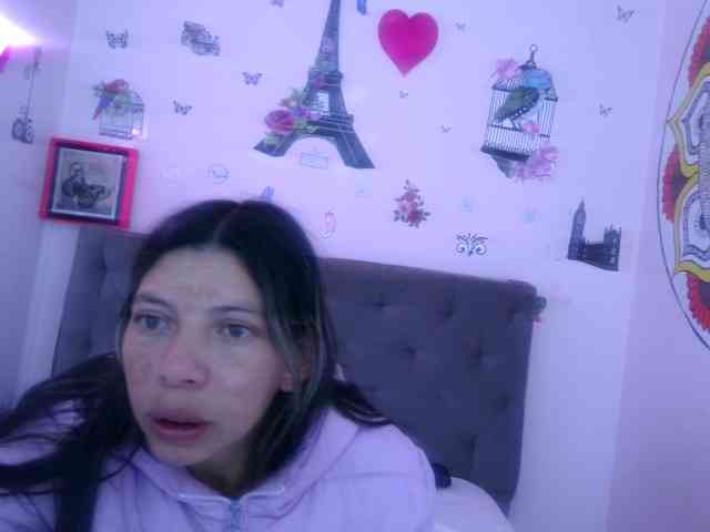 queenabril webcam