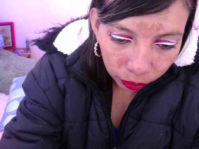 queenabril webcam